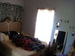 voyeurcam hornyhostel 03