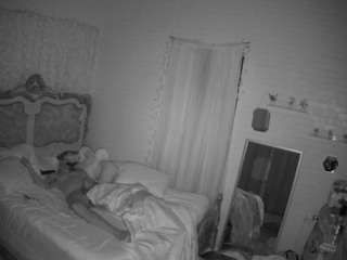 voyeurcam hornyhostel 03