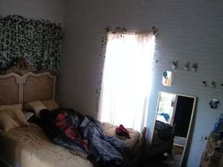 voyeurcam hornyhostel 03