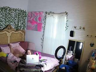 voyeurcam-hornyhostel-03