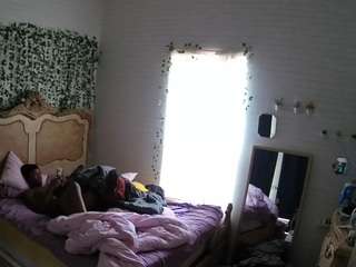 voyeurcam-hornyhostel-03