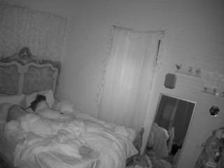 voyeurcam-hornyhostel-03