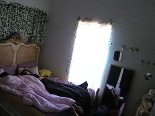 voyeurcam hornyhostel 03
