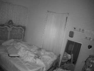 voyeurcam hornyhostel 03