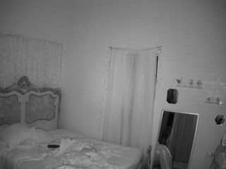 voyeurcam-hornyhostel-03