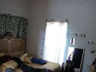 voyeurcam-hornyhostel-03