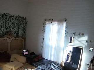 voyeurcam-hornyhostel-03
