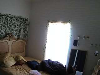 voyeurcam-hornyhostel-03