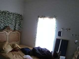 voyeurcam-hornyhostel-03
