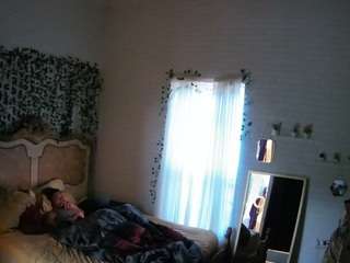 voyeurcam-hornyhostel-03