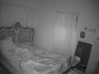 voyeurcam-hornyhostel-03