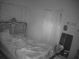 voyeurcam-hornyhostel-03