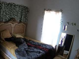 voyeurcam-hornyhostel-03