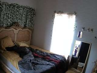 voyeurcam-hornyhostel-03