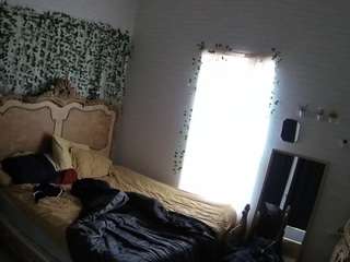 voyeurcam-hornyhostel-03