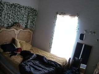 voyeurcam-hornyhostel-03