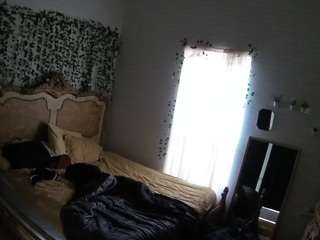 voyeurcam-hornyhostel-03