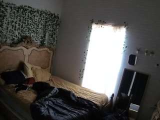 voyeurcam-hornyhostel-03