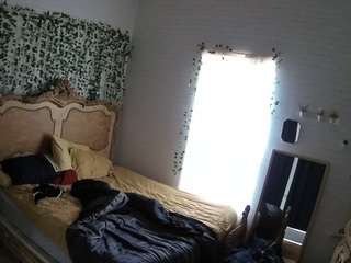 voyeurcam-hornyhostel-03