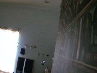 voyeurcam-hornyhostel-03