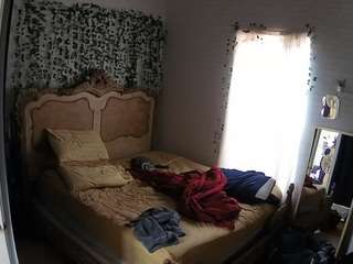 voyeurcam-hornyhostel-03