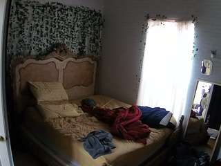 voyeurcam-hornyhostel-03