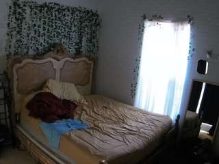 voyeurcam-hornyhostel-03