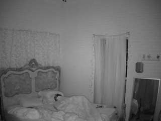 voyeurcam-hornyhostel-03