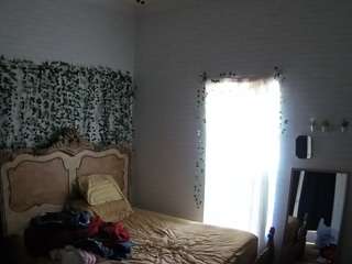 voyeurcam-hornyhostel-03