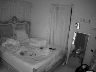 voyeurcam-hornyhostel-03 camsoda