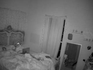 voyeurcam-hornyhostel-03