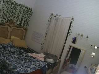 voyeurcam-hornyhostel-03