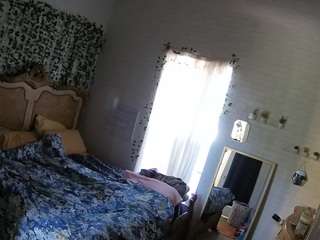 voyeurcam hornyhostel 03 live webcam on Soda Cams