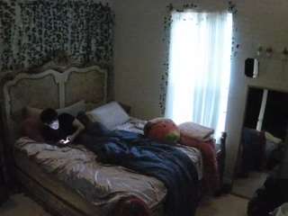 voyeurcam-hornyhostel-03