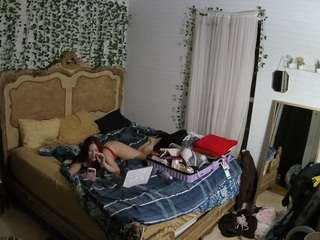 voyeurcam-hornyhostel-03 camsoda