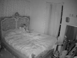 voyeurcam hornyhostel 03