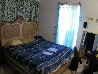 voyeurcam hornyhostel 03