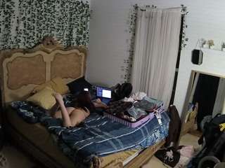 voyeurcam hornyhostel 03