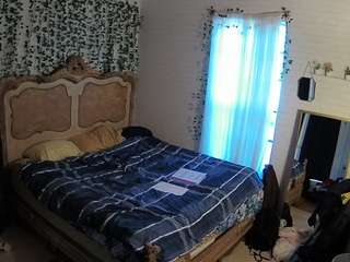 voyeurcam-hornyhostel-03