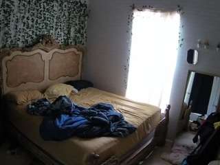 voyeurcam hornyhostel 03