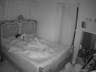 voyeurcam hornyhostel 03