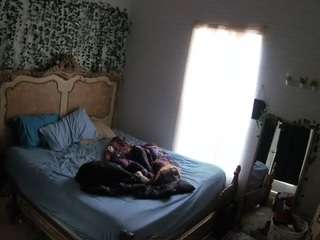 voyeurcam hornyhostel 03