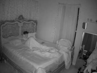 voyeurcam hornyhostel 03