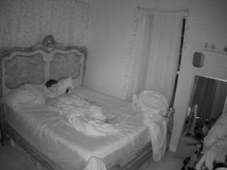 voyeurcam-hornyhostel-03
