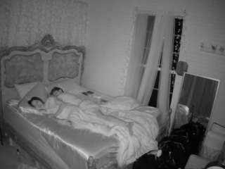 voyeurcam-hornyhostel-03