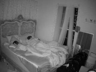 voyeurcam-hornyhostel-03