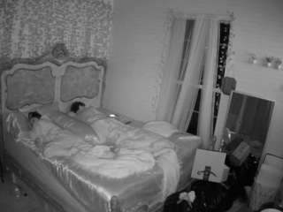 voyeurcam hornyhostel 03