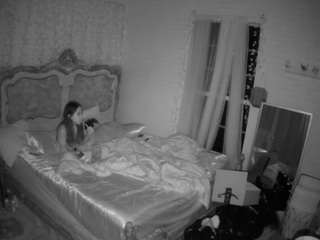 voyeurcam hornyhostel 03