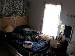 voyeurcam hornyhostel 03