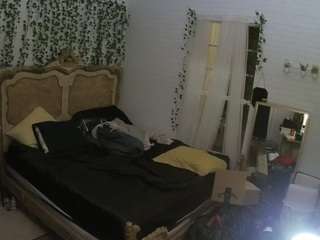 voyeurcam-hornyhostel-03 camsoda